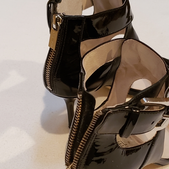 Michael Kors Heel - Picture 3 of 5